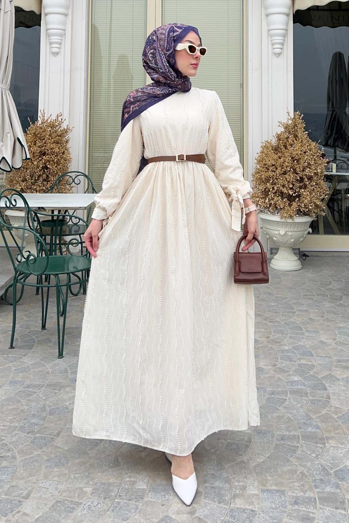 Guipure Detailed Hijab Dress