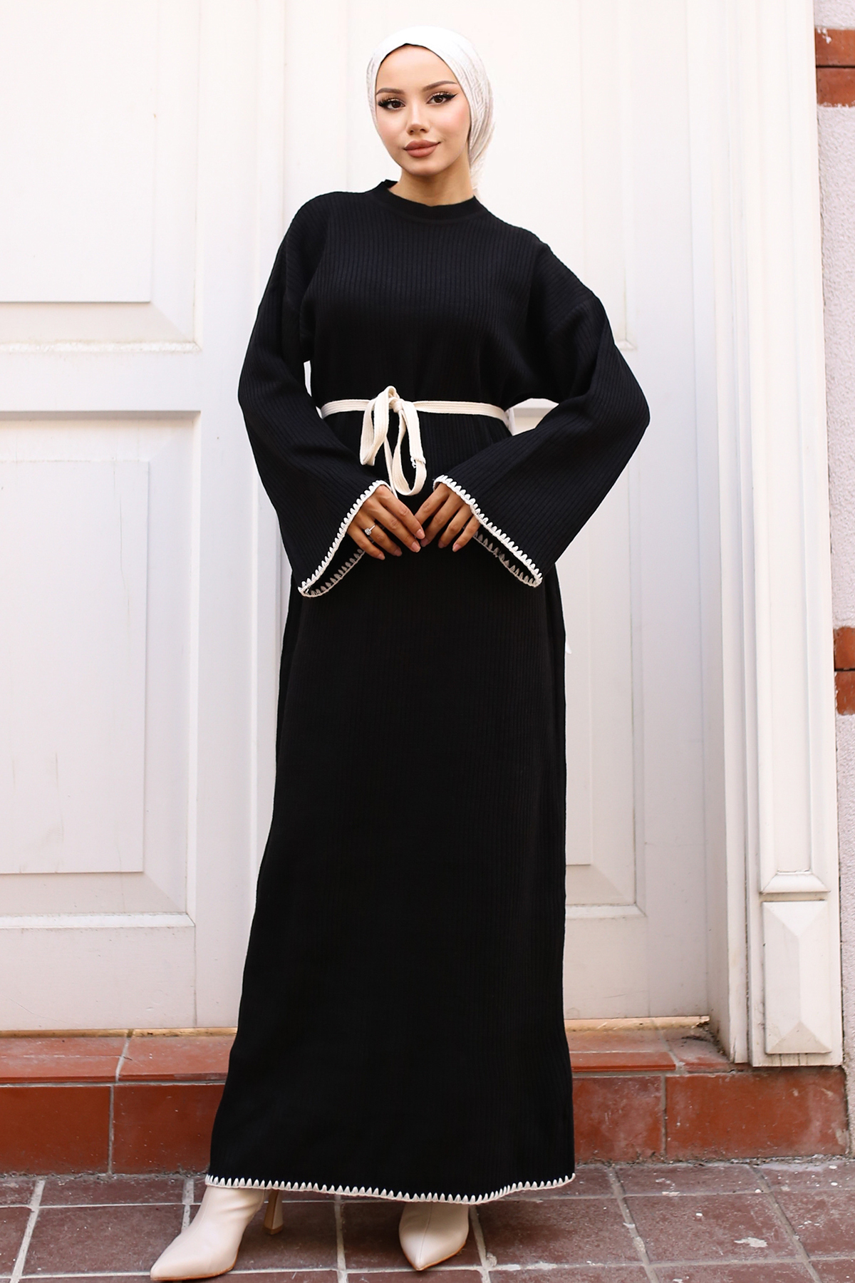 Embroidered Detailed Knit Dress Oil Green