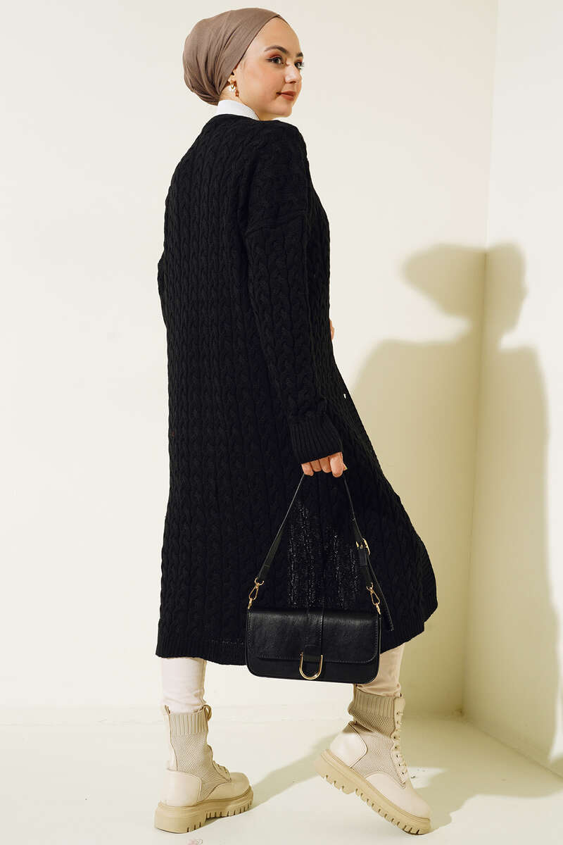 Buttoned Long Knit Cardigan-detail