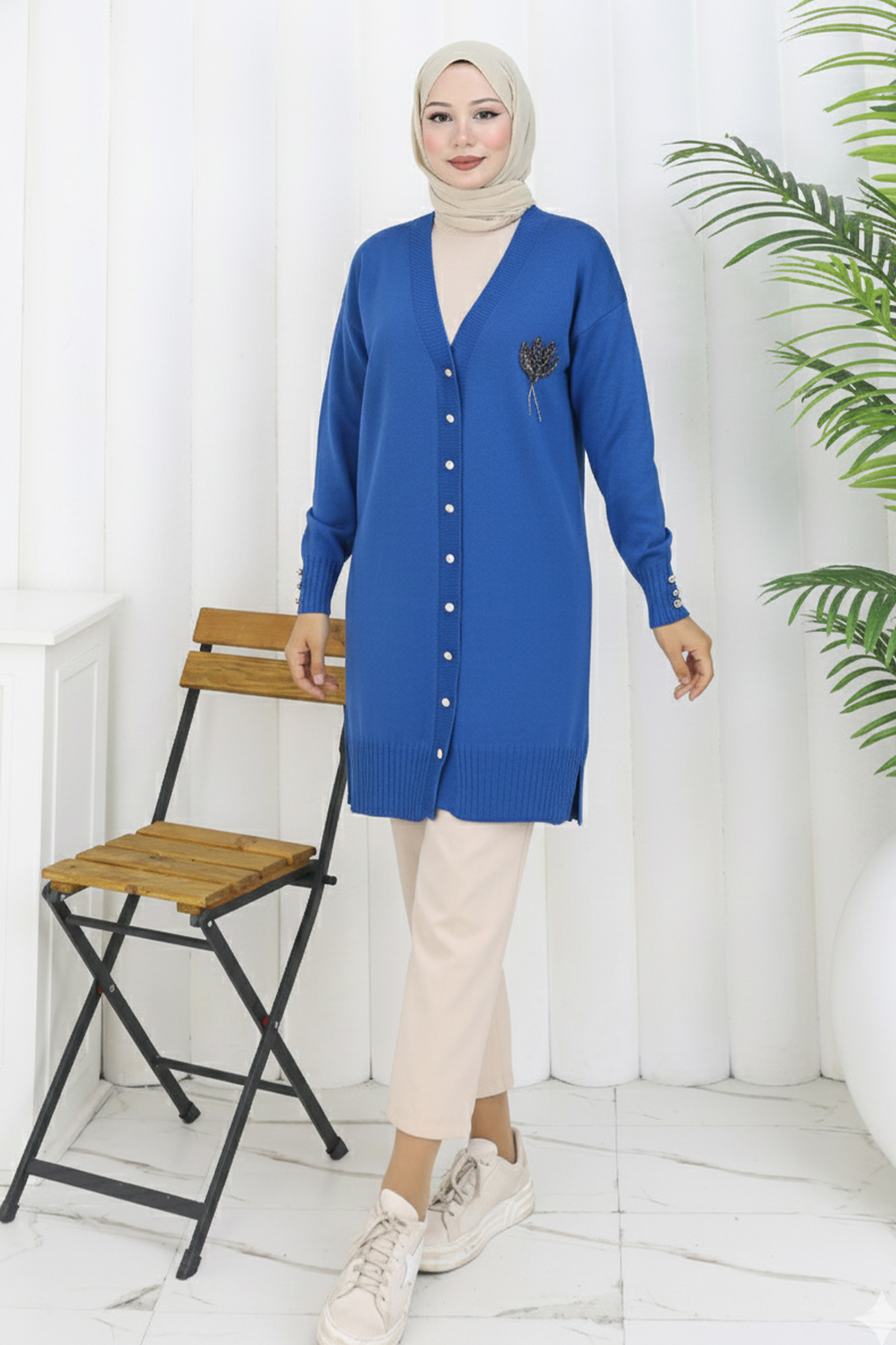 Long Mercerized Cardigan With Collar Detail