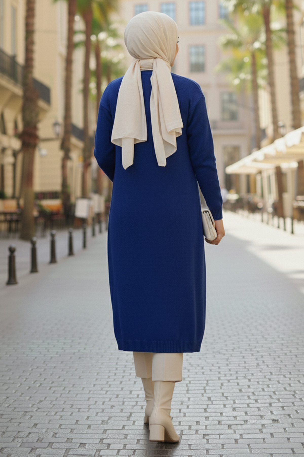 Long Knitted Cardigan With Pockets-detail