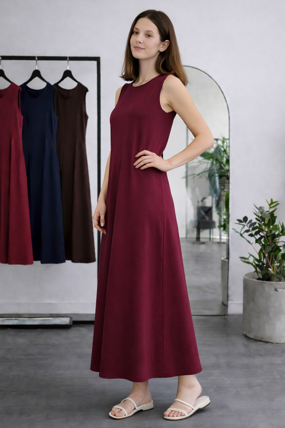 Sleeveless Undershirt Dress-detail