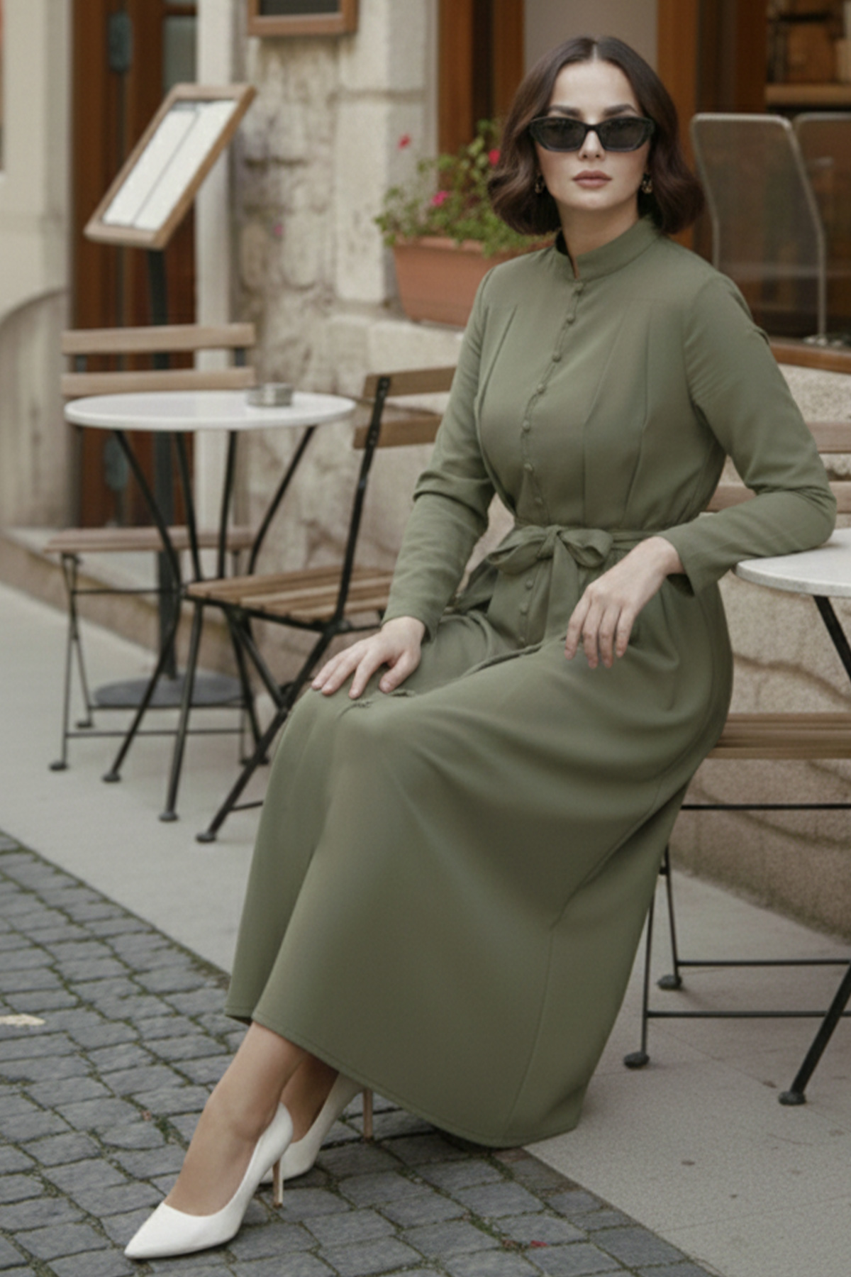 Buttoned Hijab Dress-detail