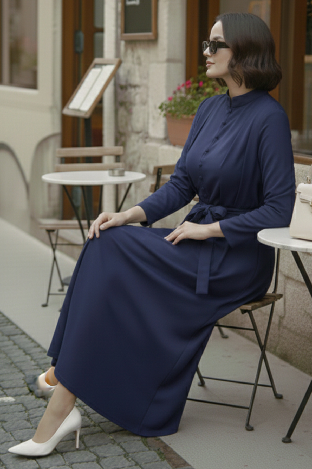 Buttoned Hijab Dress-detail