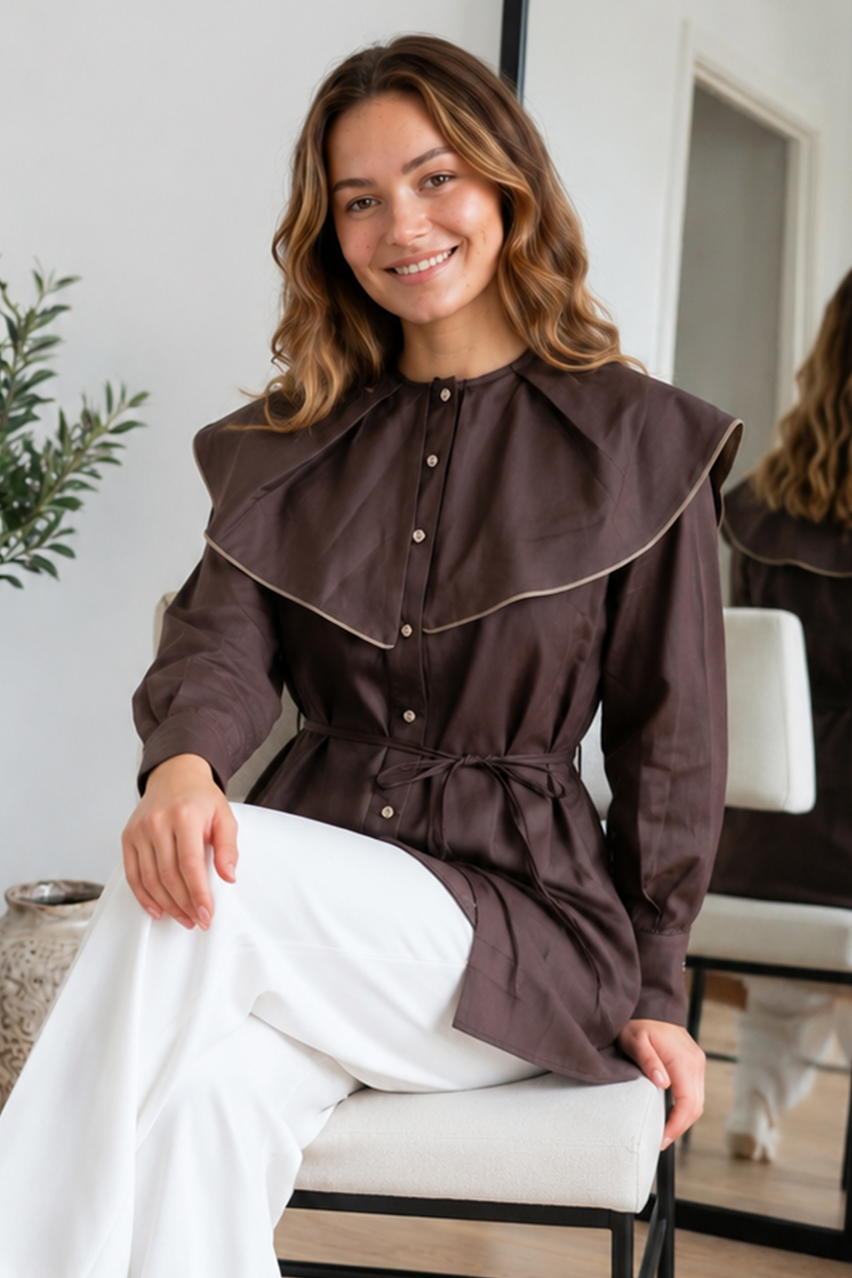 Peter Pan Collar Shirt-detail