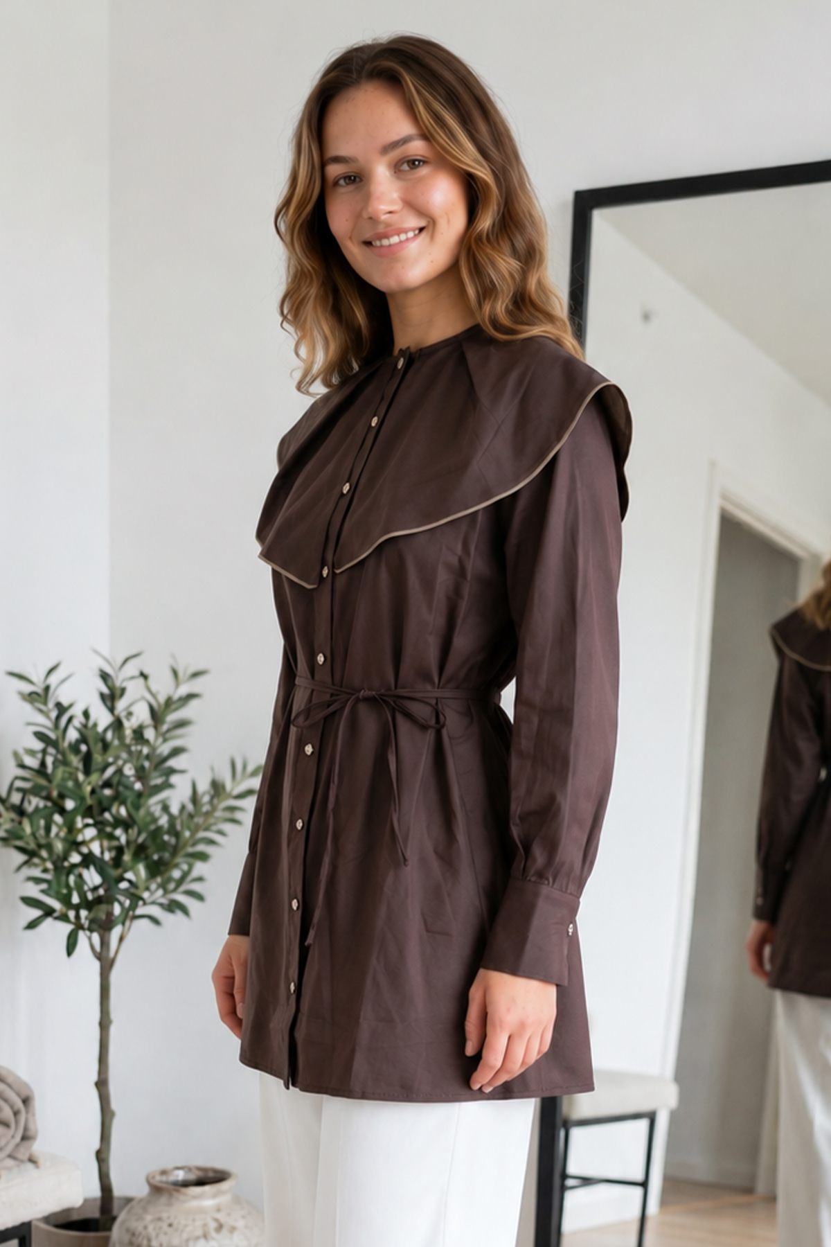 Peter Pan Collar Shirt-detail