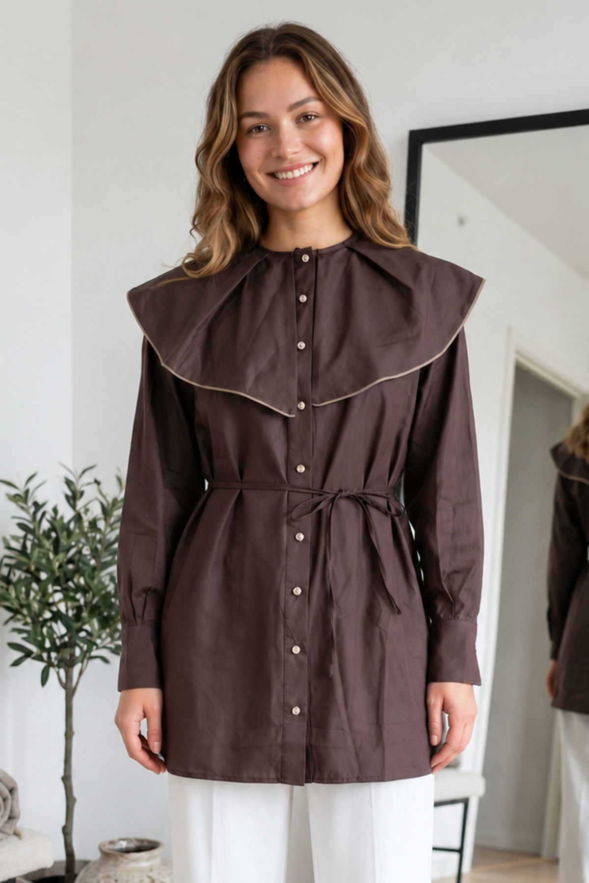 Peter Pan Collar Shirt