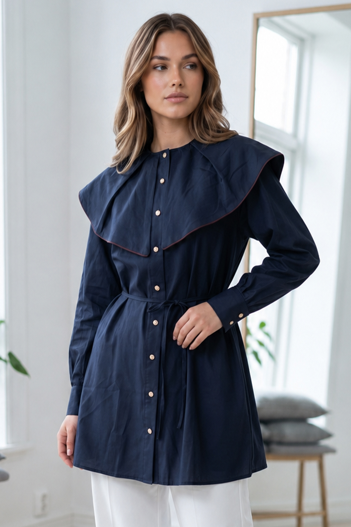 Peter Pan Collar Shirt-detail