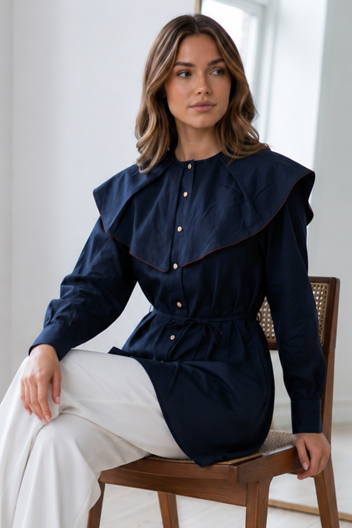 Peter Pan Collar Shirt