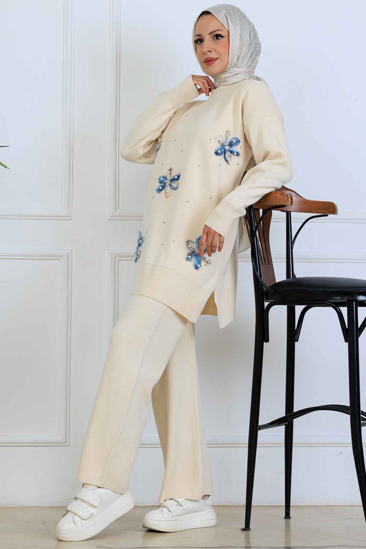 Floral Knitwear Set