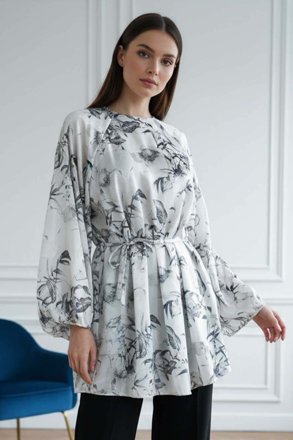 Patterned Balloon Sleeve Chiffon Shirt-detail