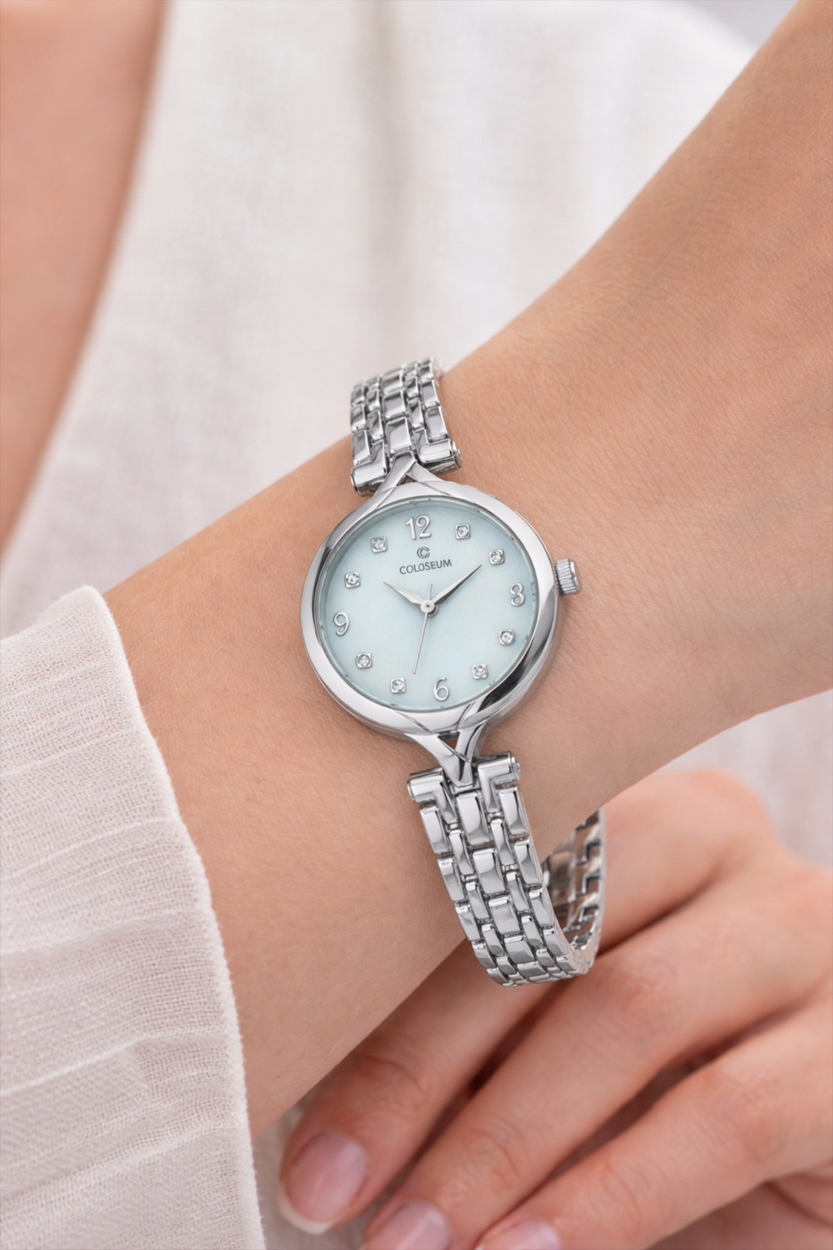 Women's Silver Watch-detail