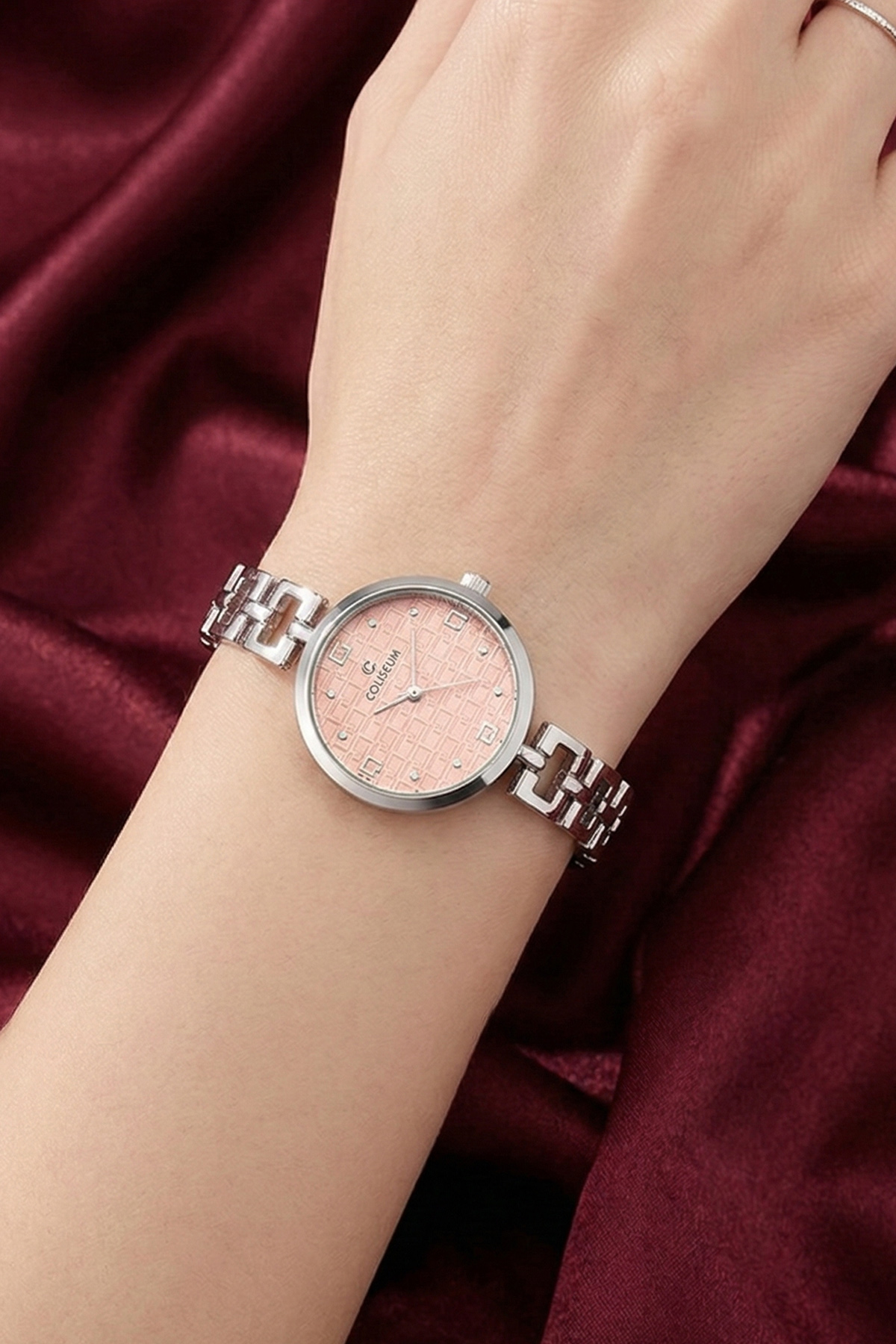 Women's Pink Watch-detail