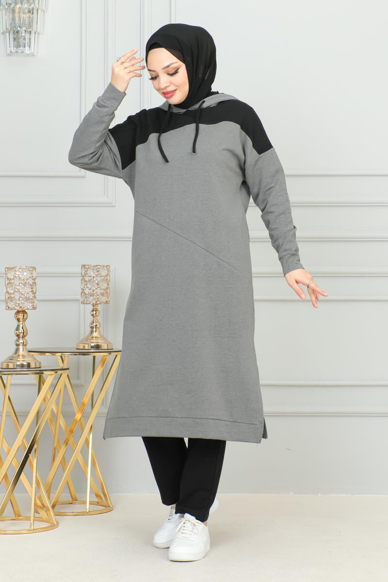 Garnili Sports Suit