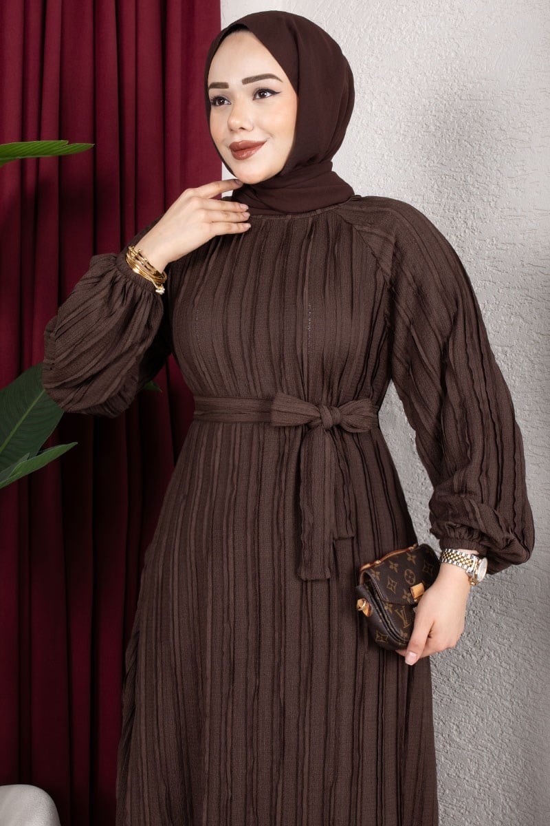 Dress With Ruffled Skirt And Belt-detail