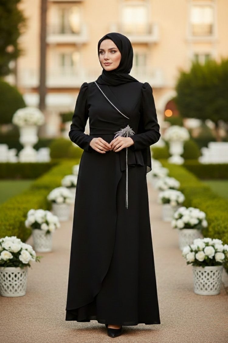 Black Stone Detailed Evening Dress-detail